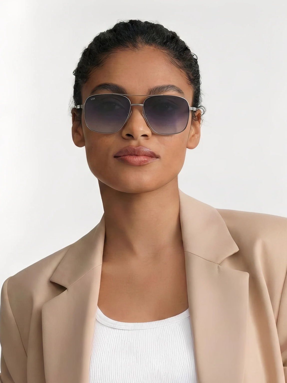 gold-brown_vox-1007-female