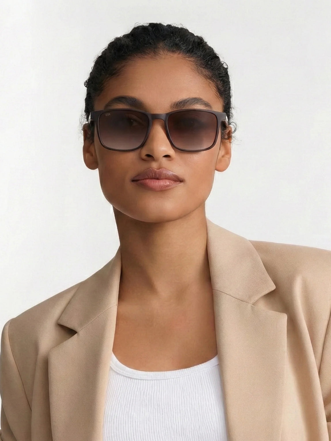 gold-brown_vox-1019-female