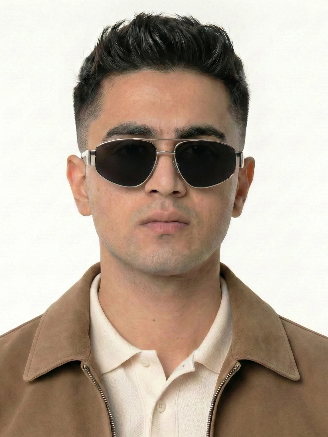 gold-brown_vox-1020-male