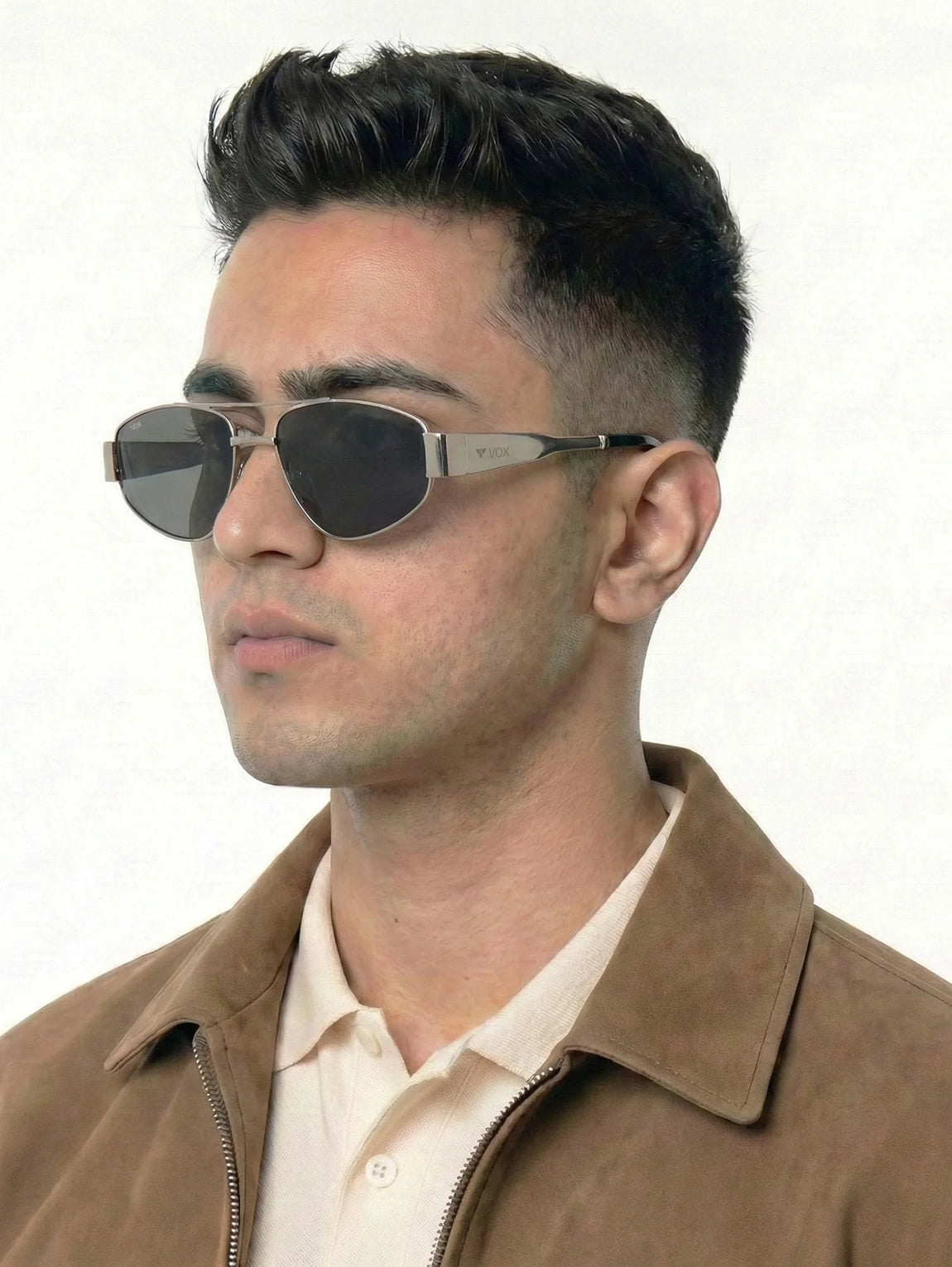 gold-brown_vox-1020-male
